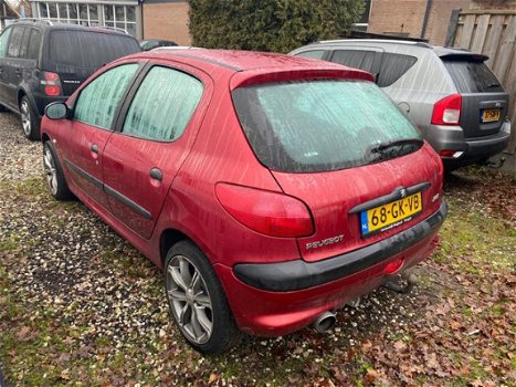 Peugeot 206 - 1.4 XR 5-drs Schuifdak, Cv 2001 Computer defect start niet Nu voor 299, - 1