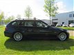 BMW 3-serie Touring - 318i Touring 133000km LMV ECC PANORAMA TREKHAAK - 1 - Thumbnail