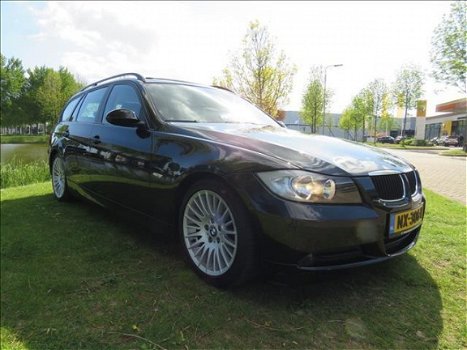 BMW 3-serie Touring - 318i Touring 133000km LMV ECC PANORAMA TREKHAAK - 1