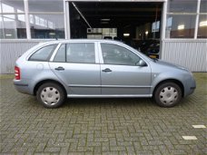 Skoda Fabia Combi - 1.4-16V Comfort AUT/TREKHAAK/AIRCO