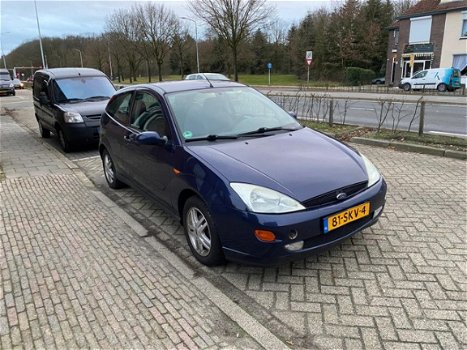 Ford Focus - 1.6-16V Trend Airco bj 2000 495 EURO - 1