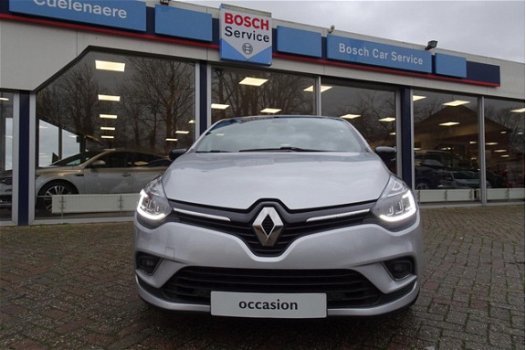 Renault Clio - TCe 90 Bose Full LED / 17'' LM / Clima / Navi / Keyless / P-sensor / Stoelverwarming - 1