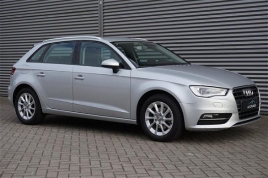 Audi A3 Sportback - 1.4 Tfsi, Airco, Navi, Xenon - 1