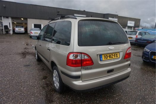 Ford Galaxy - 1.9 TDI Futura , NIEUWSTAAT , CLIMA, CRUISE CONTROLE, NAVI, 5 PERSOONS ( kan naar 7 ), - 1