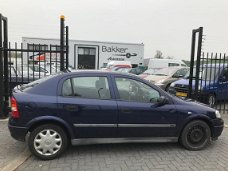 Opel Astra - 1.6-16V Sport NIEUWE APK