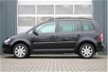 Volkswagen Touran - 2.0 TDI Highline Clima/Cruise/Elek.Ramen/C.V./Navi/Stoelverwarming/PDC/Xenon/Led - 1 - Thumbnail