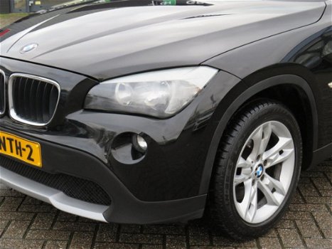 BMW X1 - SDrive18i Executive /1STE EIG/LEDER/PANODAK/NAVI/AUTOMAAT - 1