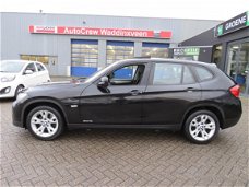 BMW X1 - SDrive18i Executive /1STE EIG/LEDER/PANODAK/NAVI/AUTOMAAT