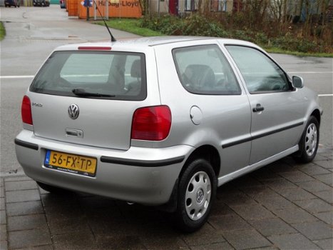 Volkswagen Polo - 1.4 Trendline - ALF MET NIEUWE APK - MET BOEKEN - NL AUTO - 1