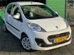 Peugeot 107 - 1.0i / Luxe Uitv. / Leder / Airco / Elekt. Ramen / - 1 - Thumbnail