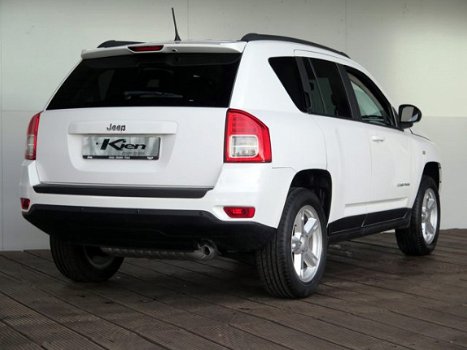 Jeep Compass - 2.0 Sport / Navigatie / Leder - 1