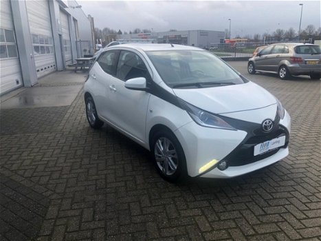 Toyota Aygo - 1.0 VVT-i x-play touch - 1