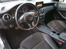Mercedes-Benz A-klasse - 180 Ambition , AMG, PANO, LED, EXTRA SET WINTERWIELEN