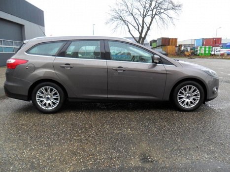 Ford Focus Wagon - 1.6 EcoBoost Lease Titanium Navigatie Climate PDC - 1