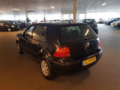 Volkswagen Golf - 1.4-16V Trendline Apk Nieuw, E-Ramen, N.A.P, 5Drs, Zeer nette staat - 1