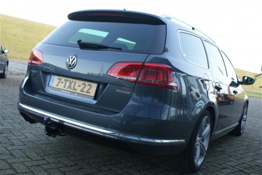 Volkswagen Passat Variant - 1.4 TSI R-Line Executive Edition - 1