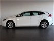 Volvo V40 - 2.0 D2 120 PK Kinetic Business - 1 - Thumbnail