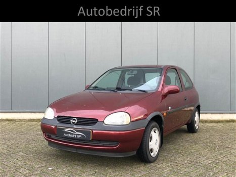 Opel Corsa - 1.2i-16V Strada Airco / NAP / Nieuwe APK - 1