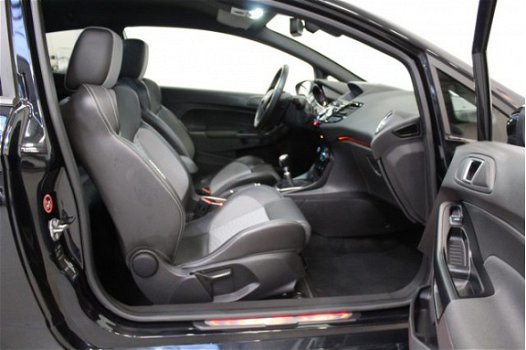 Ford Fiesta - 1.6 182pk ST2 Style pack |navigatie|parkeercamera|parkeersensoren|Billstein| - 1