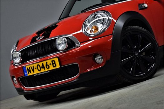 Mini Mini Cabrio - 1.6i 16V 174pk Cooper S Chili Xenon/Leer/Lmw/St.verw/111dkm - 1