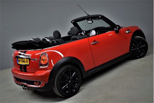 Mini Mini Cabrio - 1.6i 16V 174pk Cooper S Chili Xenon/Leer/Lmw/St.verw/111dkm - 1