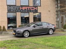 Jaguar XE - 2.0 D R-Sport Nav Trekhaak Camera