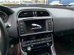 Jaguar XE - 2.0 D R-Sport Nav Trekhaak Camera - 1 - Thumbnail