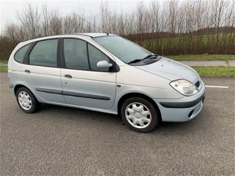 Renault Scénic - 1.6-16V RT , inruil mogelijk - 1