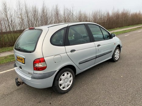 Renault Scénic - 1.6-16V RT , inruil mogelijk - 1