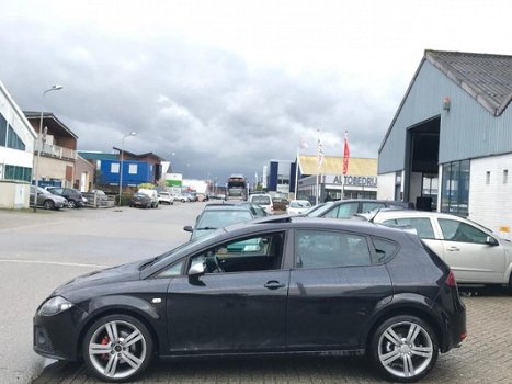 Seat Leon - 2.0 TDI Stylance AUT/ Cruise/ Schuifdak/ MFC/ NAP - 1