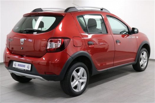 Dacia Sandero - 0.9 TCe Stepway Amb. / 1e eigenaar - 1