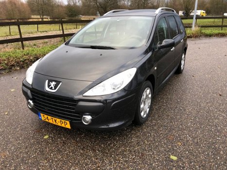 Peugeot 307 SW - 1.6-16V Airco Cruise Control Panorama Dak Benzine - 1