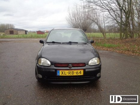 Opel Corsa - B GSI 1.6 16V 107PK - 1