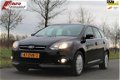 Ford Focus Wagon - 1.6 TDCI Titanium Navigatie|PDC|Climate - 1 - Thumbnail