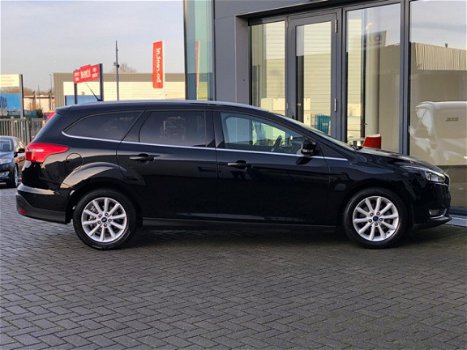 Ford Focus Wagon - 1.0 Ecoboost 125 PK Titanium | Navigatie | Stoel-, Stuurwiel- en Voorruitverwarmi - 1