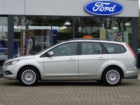 Ford Focus Wagon - 1.6 Titanium 100pk Navigatie, Bluetooth, Climate control, Parkeersensoren, Cruise - 1