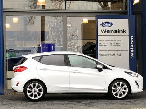 Ford Fiesta - 1.0 EcoBoost Titanium 17'' licht metalen velgen | Extra getint glas | B&O audiosysteem - 1