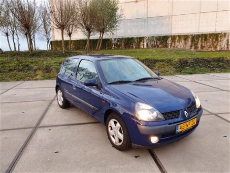 Renault Clio - 1.2-16V Dynamique 2003 - 1