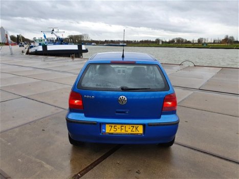 Volkswagen Polo - 1.4 Trendline - 1