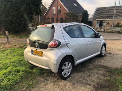 Toyota Aygo - 1.0-12V Comfort 2010 - 1