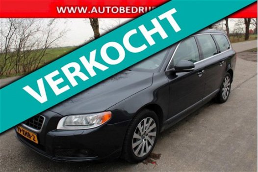 Volvo V70 - 2.0 D3 Limited Edition // LEER / NAVIGATIE / XENON // - 1