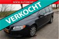 Volvo V70 - 2.0 D3 Limited Edition // LEER / NAVIGATIE / XENON // - 1 - Thumbnail