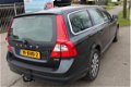 Volvo V70 - 2.0 D3 Limited Edition // LEER / NAVIGATIE / XENON // - 1 - Thumbnail