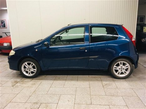 Fiat Punto - 1.2 Sound Sport 3drs AIRCO NIEUWE APK 2DE EIGENAAR - 1