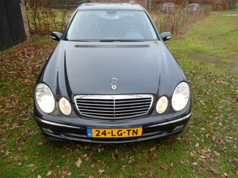 Mercedes-Benz E-klasse - E 270 CDI AVANTGARDEAUTOMAAT 3494 EURO - 1