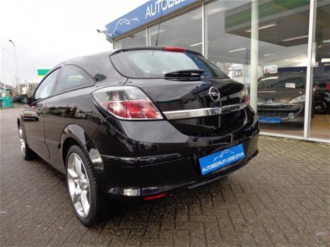 Opel Astra GTC - 1.8 Cosmo / Navigatie / Airco / Cruise Control - 1