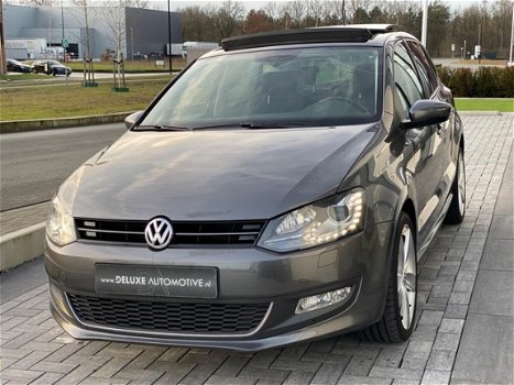 Volkswagen Polo - 1.2 TSI Highline Panodak, App Connect ✅ - 1