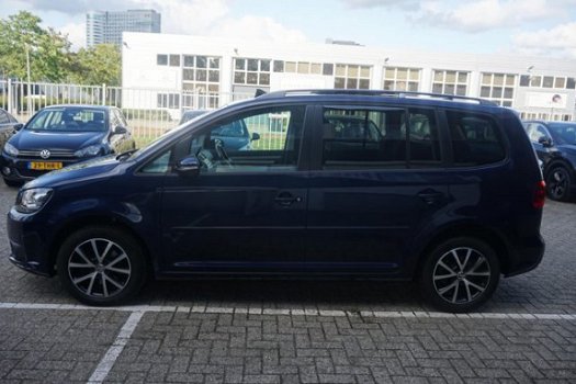 Volkswagen Touran - 1.2 TSI Highline Panoramadak, Bi Xenon, 7p - 1