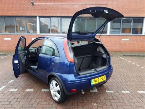 Opel Corsa - 1.2-16V Maxx RIJD PERFECT/NAP/APK/AIRCO/ELEKTRISCHE RAMEN /INRUIL MOG - 1