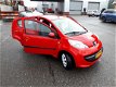 Peugeot 107 - 1.0-12V XS 2 E EIGENAAR/NAP/APK 28-09-2020/DEALER ONDERHOUD/INRUIL MOG - 1 - Thumbnail